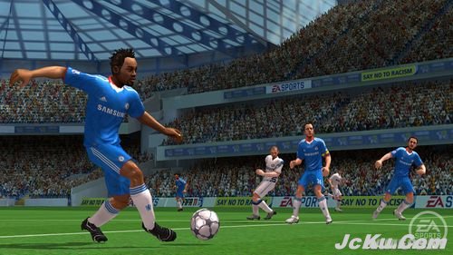 《FIFA 11》Wii版秋季發(fā)售 街頭模式細(xì)節(jié)及新圖 2